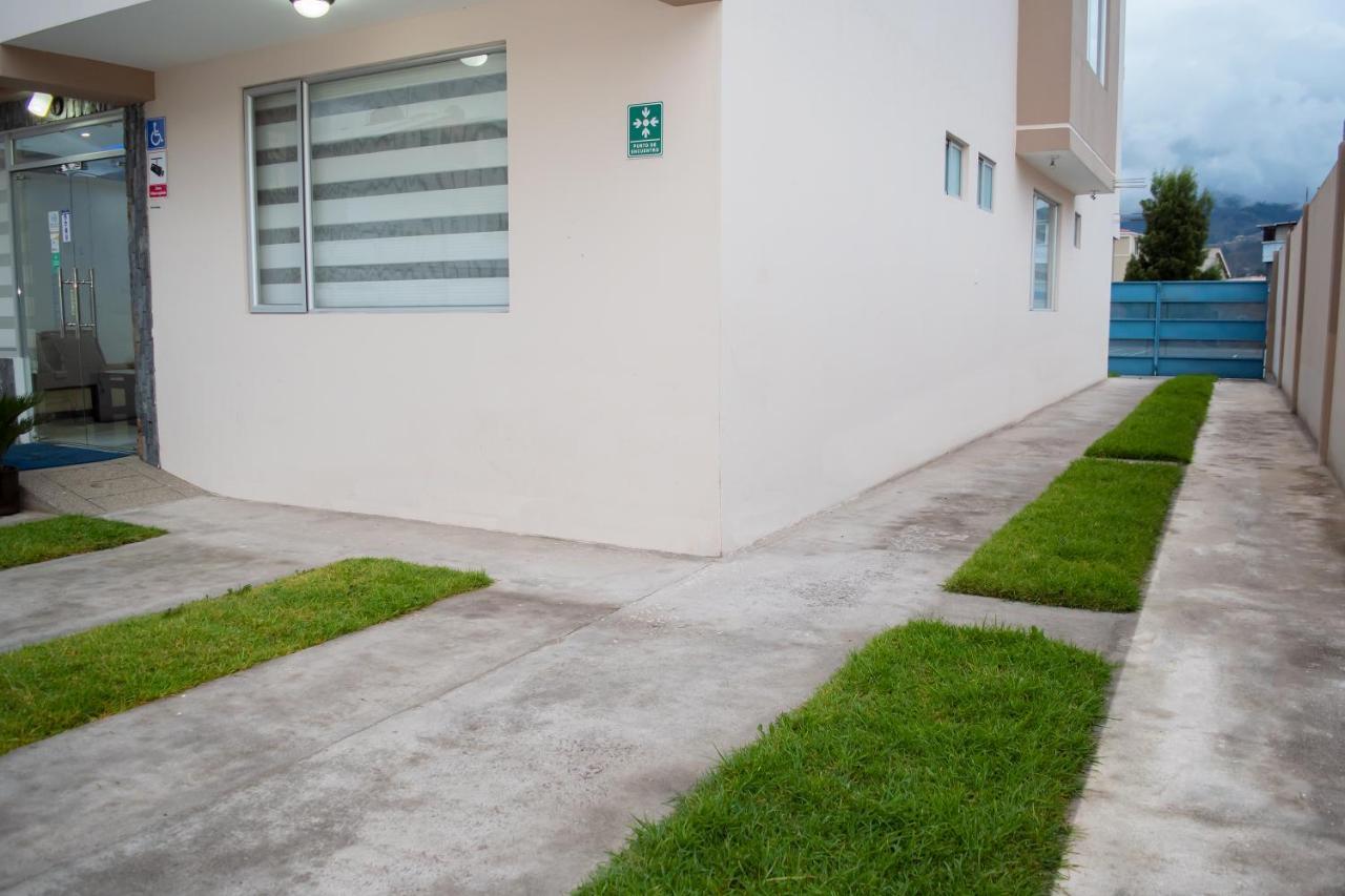 Illari Hotel Ριομπάμπα Εξωτερικό φωτογραφία