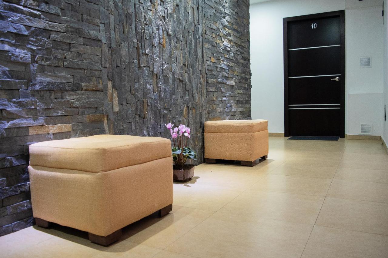 Illari Hotel Ριομπάμπα Εξωτερικό φωτογραφία