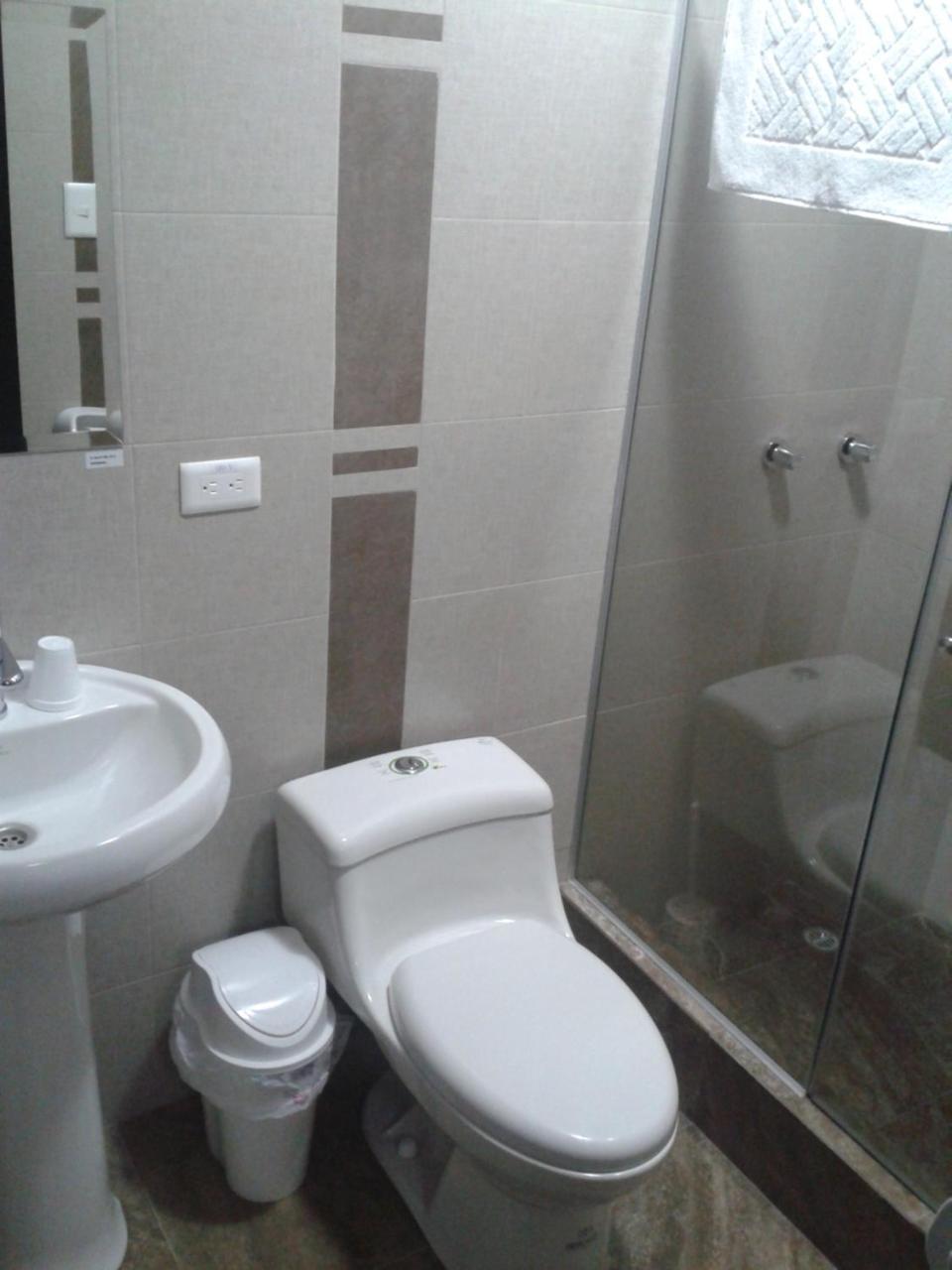 Illari Hotel Ριομπάμπα Εξωτερικό φωτογραφία