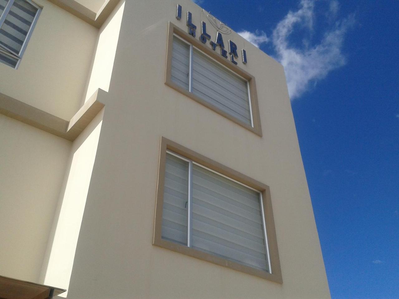 Illari Hotel Ριομπάμπα Εξωτερικό φωτογραφία